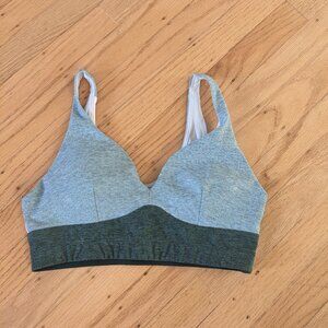 OUTDOOR VOICES Sage Green Colorblock Sports Bra Women’s SIze Small